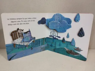 El Monstre de Colors, en cartoné