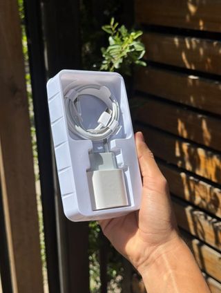 Cargador Apple iPhone 15 Pro Max 35W