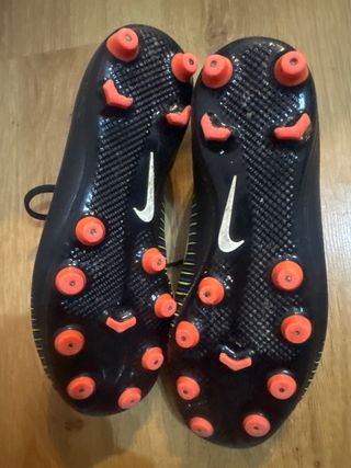 Botas de fútbol Nike