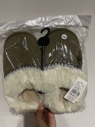 Zapatillas de estar por casa talla 36