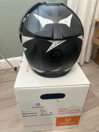 Casco SCHUBERTH E2 Explorer Adventure Modulare