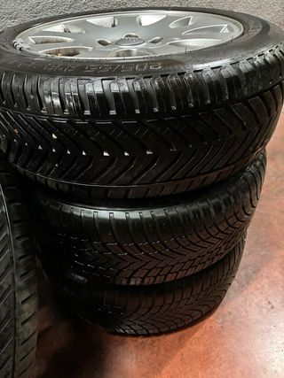 Llantas y Neumáticos Audi R16