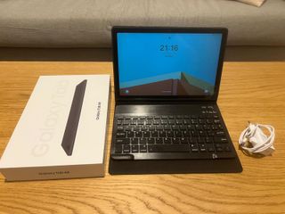 Samsung Galaxy Tab A8 + Teclado + Cargador