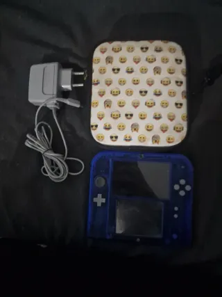 Nintendo 2DS Zafiro Alfa + Juegos