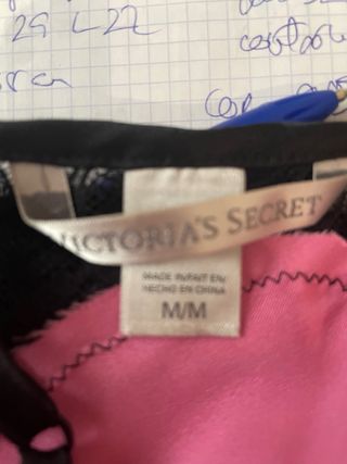 Conjunto Victoria's Secret Bata y Braguita