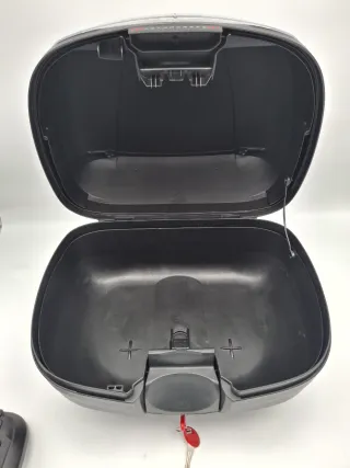 Baúl Shad SH37 con parrilla y 2 llaves REF:39