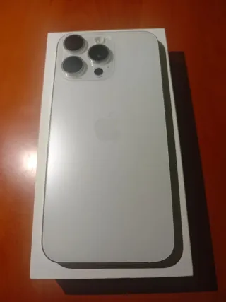 iPhone 15 pro Max 256 gigas