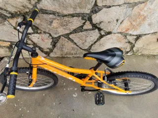 Bicicleta infantil una B-PRO.