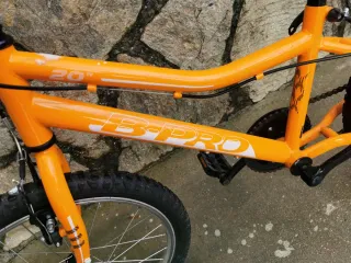 Bicicleta infantil una B-PRO.