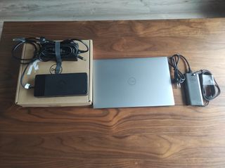 Portátil Dell Precision 5550 + Dell Dock WD19S