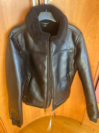 Cazadora chico negra