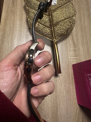 Reloj Police Dorado Esfera Negra