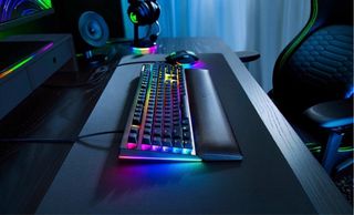 Razer BlackWidow V4 Teclado Mecánico