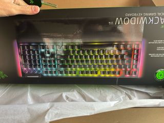 Razer BlackWidow V4 Teclado Mecánico
