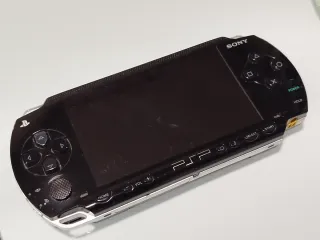 Consola Sony PSP Negra Modelo 1004 (LEER)