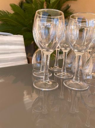 12 calici di vino piccoli