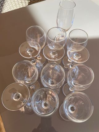 12 calici di vino piccoli