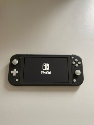 Nintendo Switch Lite Negra Como Nueva + Funda