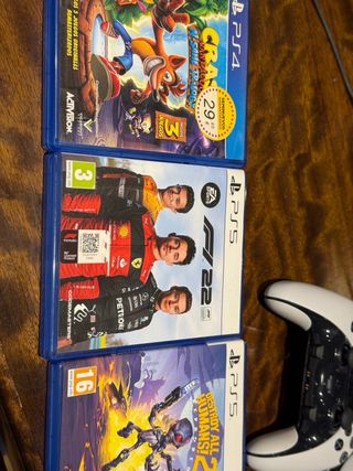 PACK PS5 + lector disco 825Gb + 3 MANDOS +3 Juegos