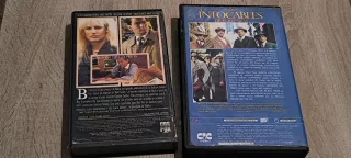 2 VHS: Wall Street y Los Intocables