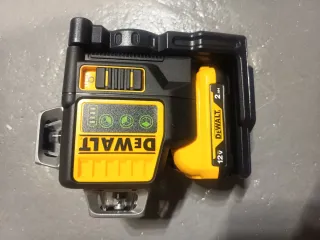 Nivel Láser Dewalt 3D