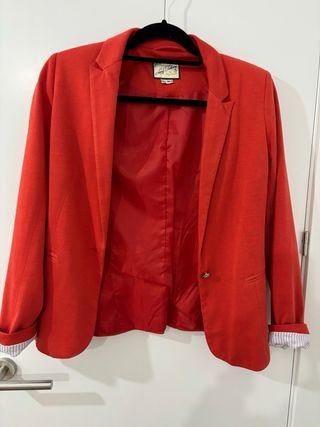Blazer rojo mujer