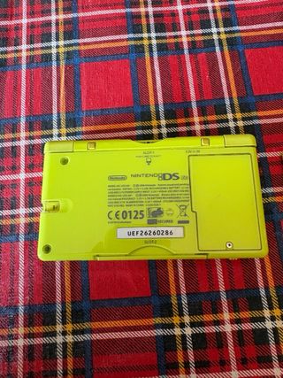Nintendo DS Lite