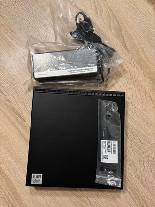 Lenovo ThinkCentre M70q Gen2 Intel Core i3