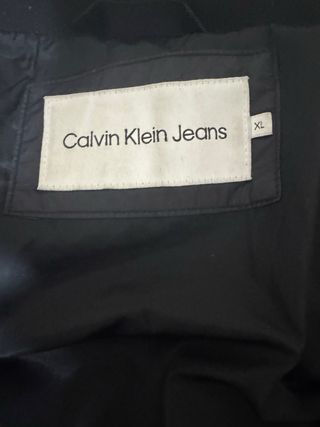 Abrigo acolchado Calvin Klein negro nuevo