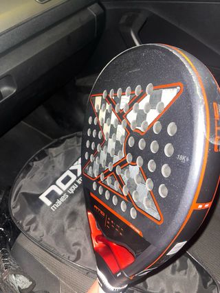 Pala Nox AT10 2025 Agustín Tapia