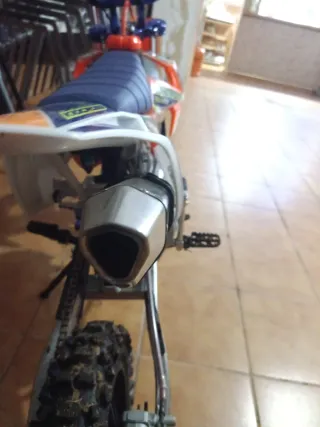 Moto Rebel Master 110cc Semi XL