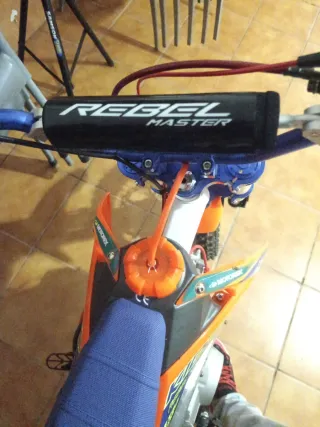 Moto Rebel Master 110cc Semi XL