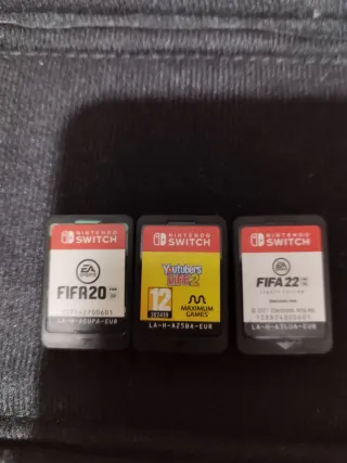 Nintendo Switch Roja y Negra con Juegos