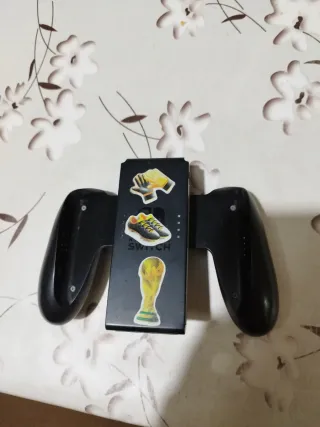 Nintendo Switch Roja y Negra con Juegos