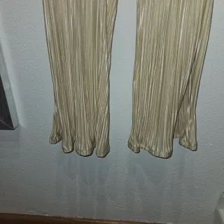 Conjunto Top y Pantalón Plisado Beige T. XL