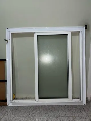 Ventana corredera aluminio blanca