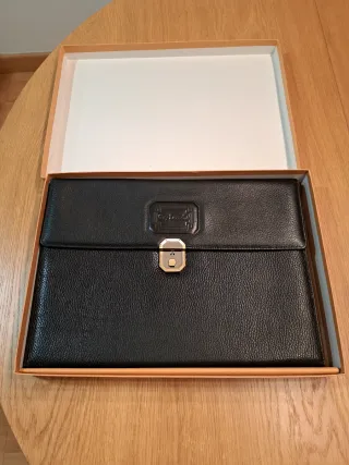 Portadocumentos Piel Guy Laroche Negro