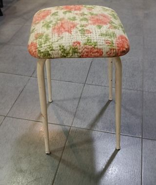 Taburete Retro Vintage Rosas 60s-70s