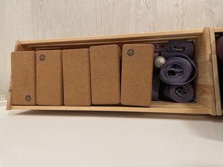 Material Yoga Manduka pack