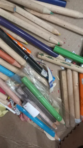 Lápis de cor variados