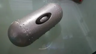 Estuche Oakley Metal Grande