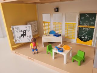 Colegio Moderno de Playmobil