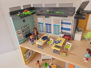 Colegio Moderno de Playmobil