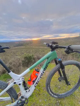 Cuadro Doble MTB carbono