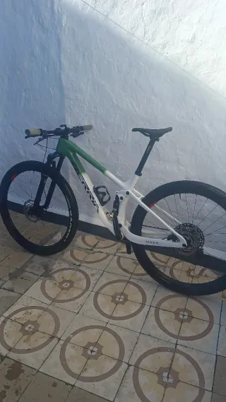 Cuadro Doble MTB carbono