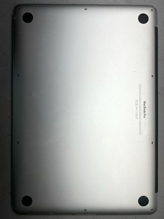 MacBook Pro 15 i7 16GB RAM 512GB SSD