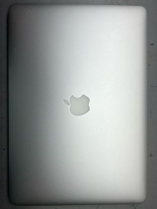 MacBook Pro 15 i7 16GB RAM 512GB SSD