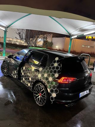 Volkswagen Golf 2014