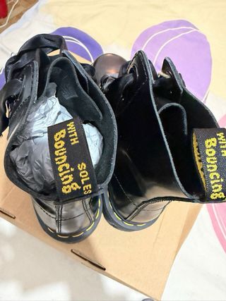 Botas Dr. Martens Negras Piel