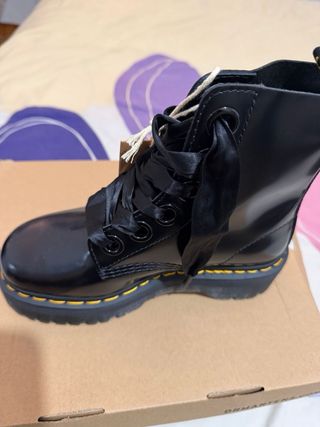 Botas Dr. Martens Negras Piel